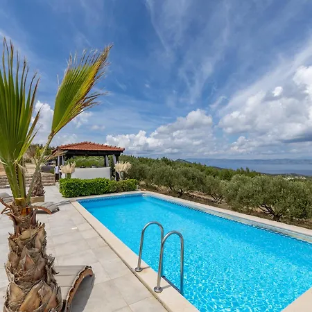 House Of Freedom, Hvar Gdinj