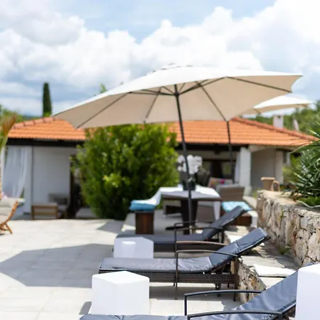 House Of Freedom, Hvar Gdinj