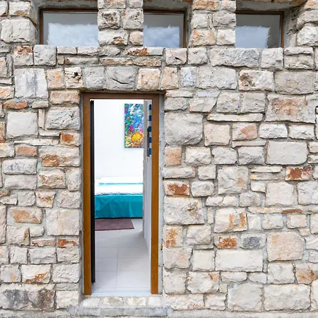 Villa House Of Freedom, Hvar Gdinj
